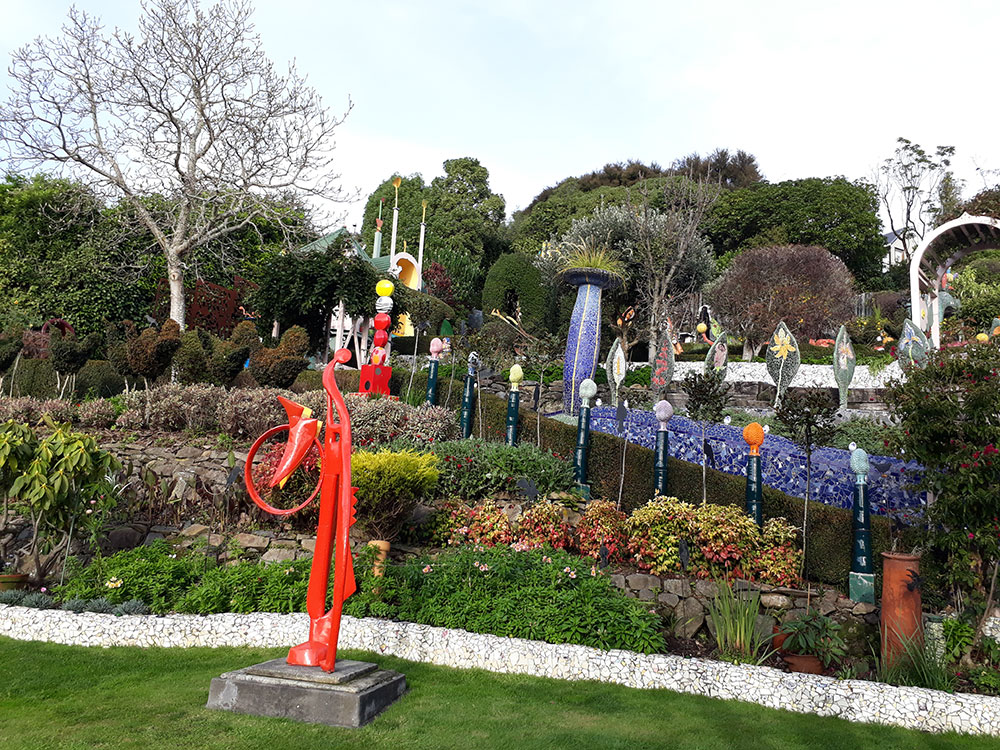Gardens and art work in Banks Peninsula group tours